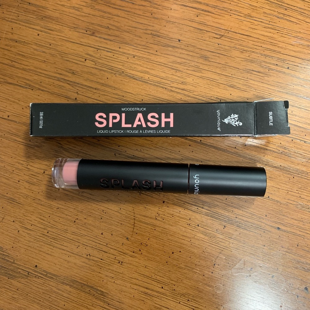 Younique Liquid Lipstick NIB!